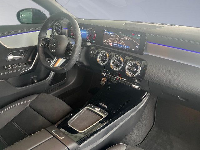 Mercedes-Benz CLA 200 Shooting Brake