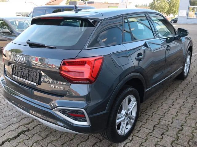 Audi Q2 1,5 TFSI advanced 35 +APP +LEDMatrix +RFK+ACC