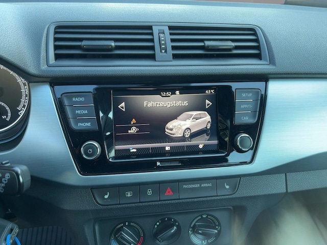 Skoda Fabia Fabia 1.0 MPI Sitzheizung Einparkhilfe CarPlay