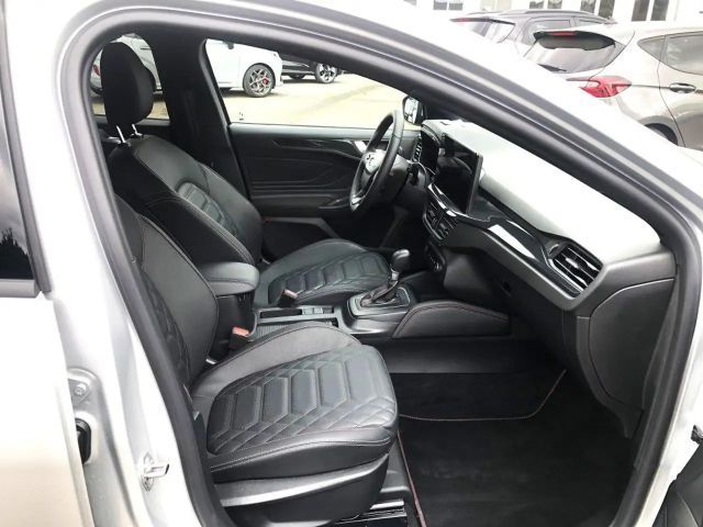 Ford Focus ST Line Wagon