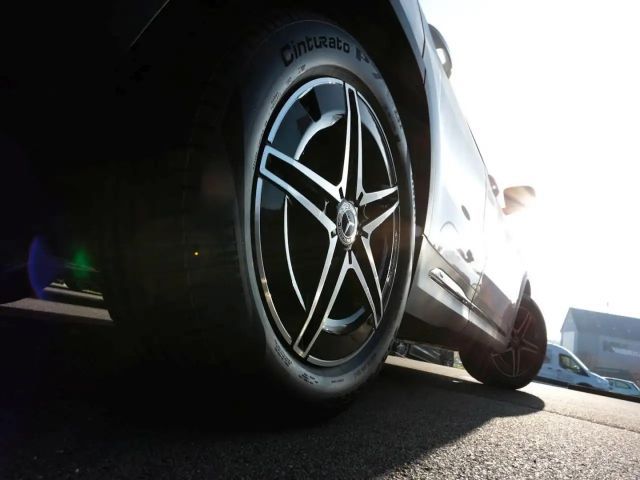 Mercedes-Benz EQA 250 AMG Line