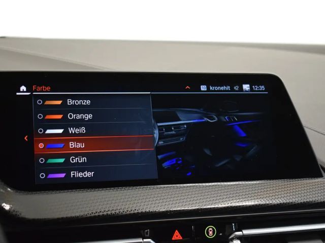 BMW 118 118i Sedan Sport Line