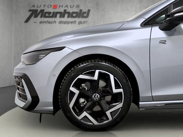 Volkswagen Golf 1.5 TSI R-Line Style Variant
