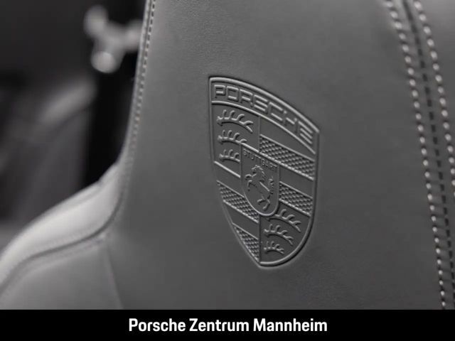 Porsche 992 Cabrio Carrera S