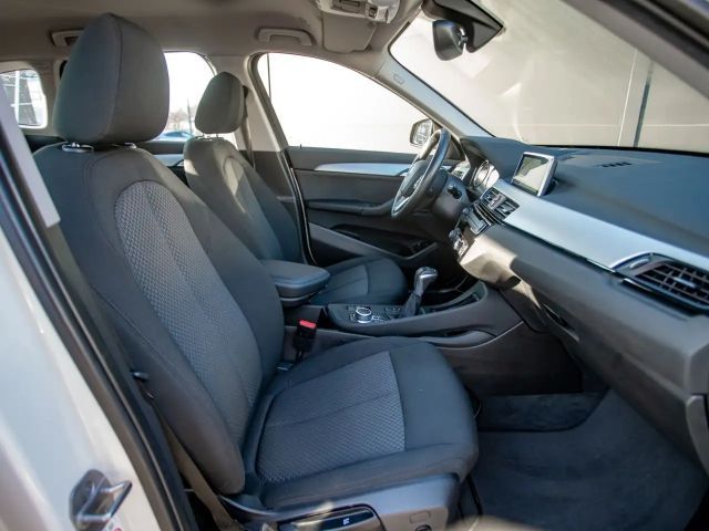 BMW X1 xDrive25eA LED DAB Parkassist SH Navi 1VB Klima