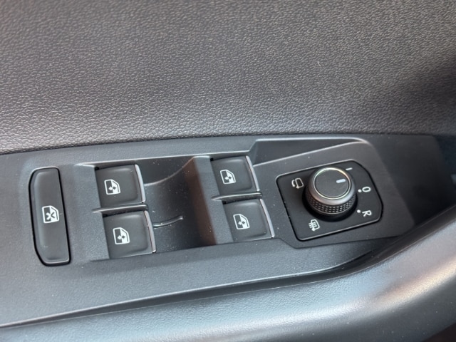 Volkswagen Taigo Style 1,0 l TSI DSG REARVIEW / NAVI / WKR / 17