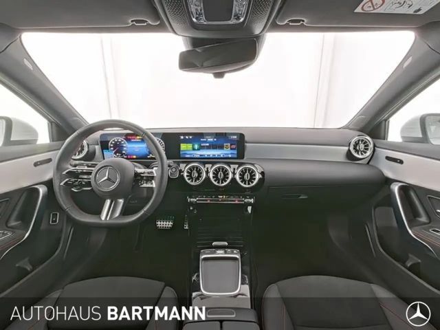 Mercedes-Benz A 250 A 250 e AMG Line