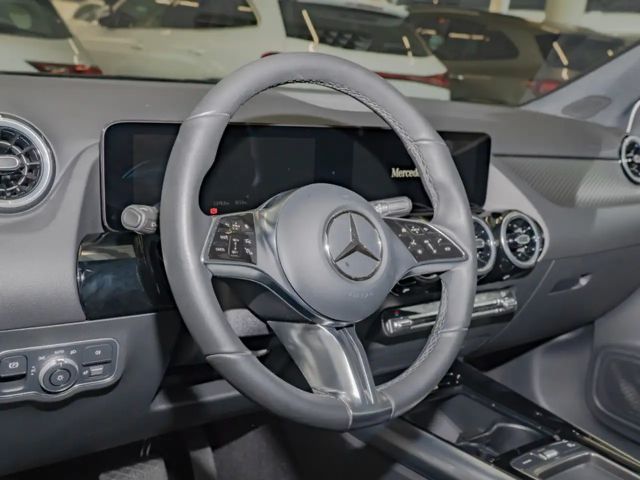 Mercedes-Benz B 180 Progressive