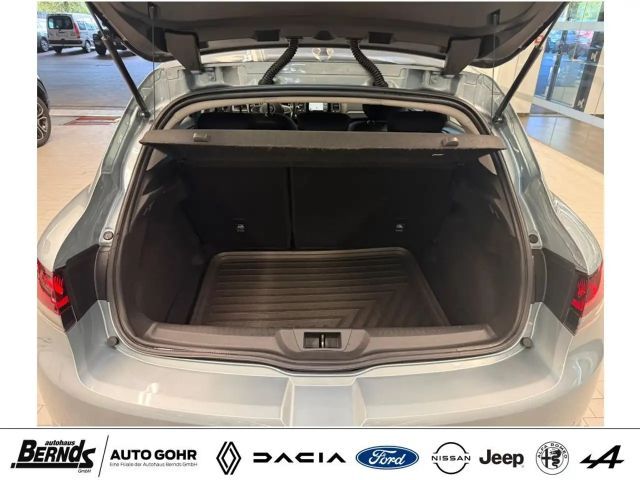 Renault Megane Intens TCe 140