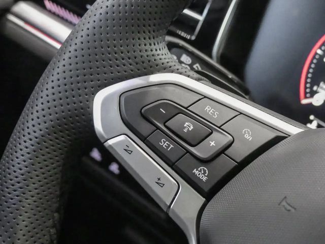 Volkswagen Touareg 4Motion R-Line