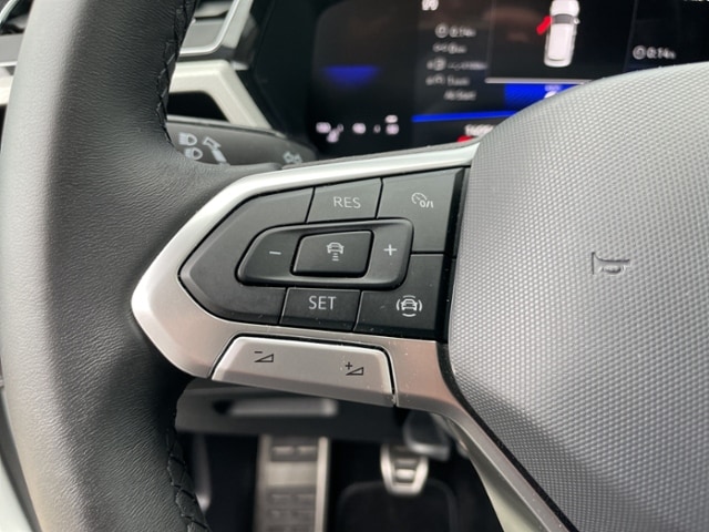 Volkswagen Touran 1.5 TSI R-Line