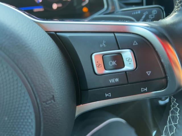 Volkswagen T-Roc 1.5 TSI DSG Sport