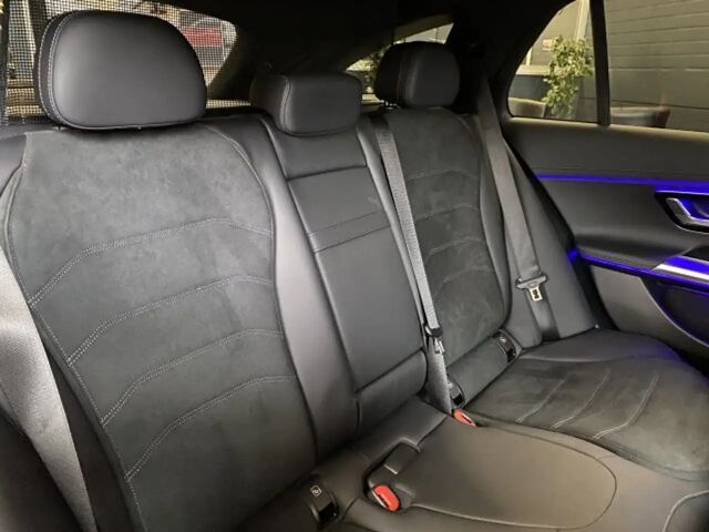 Mercedes-Benz E 220 AMG Line E 220 d Estate