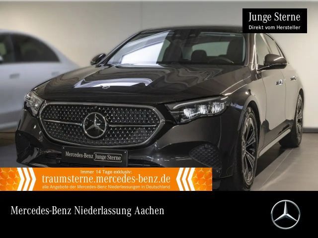 Mercedes-Benz E 200 AVANTGARDE Sedan