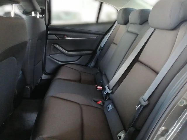 Mazda 3 Exclusive-line