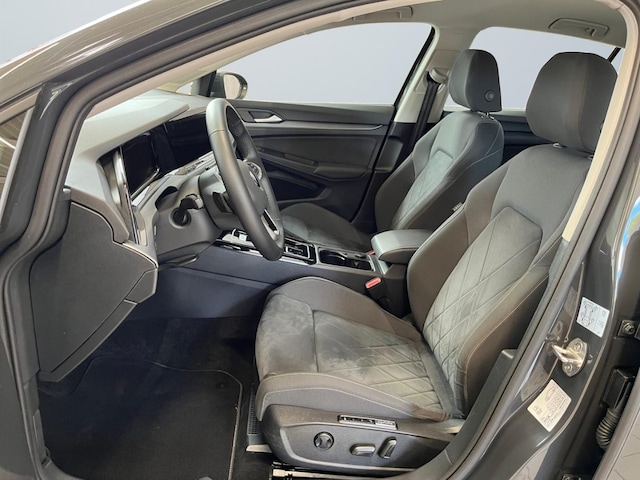 Volkswagen Golf 1.5 eTSI DSG Golf VIII