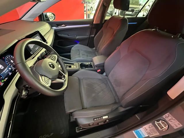 Volkswagen Golf DSG Life Variant