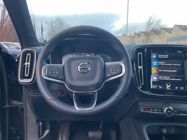 Volvo XC40 Dark Recharge Ultimate