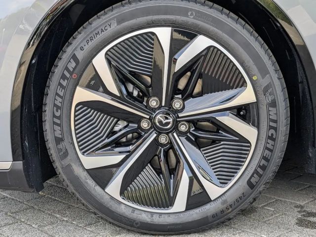 Mazda 6e Plus Takumi