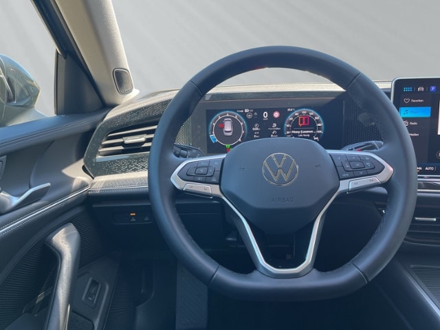 Volkswagen Passat 1.5 TSI DSG Variant