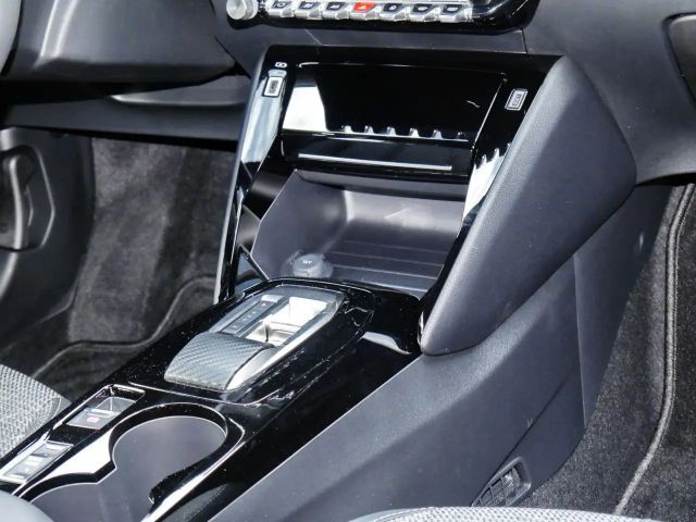 Peugeot 2008 Allure Pack Hybrid