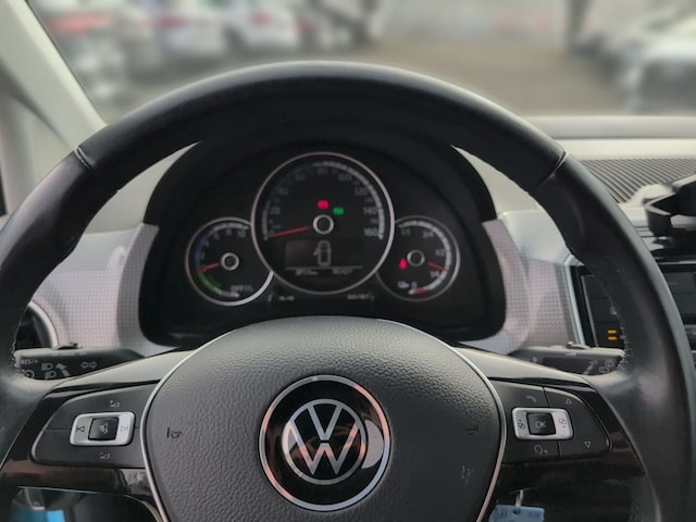 Volkswagen e-up! Move Move up!