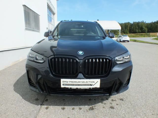 BMW X3 xDrive30e