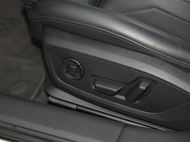 Audi A6 40 TDI Avant S-Tronic