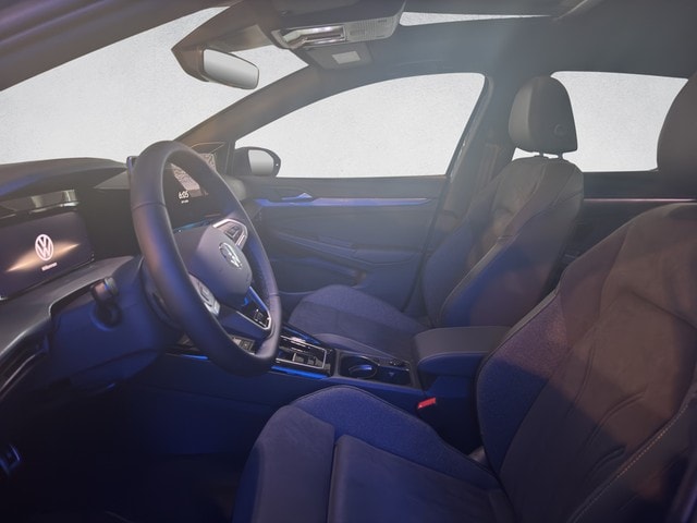 Volkswagen Golf 1.5 eTSI Style