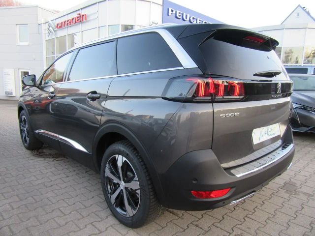 Peugeot 5008 EAT8 GT-Line