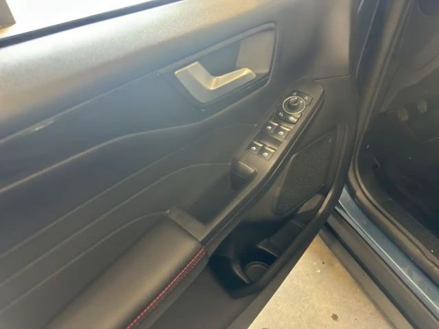 Ford Kuga EcoBoost ST Line