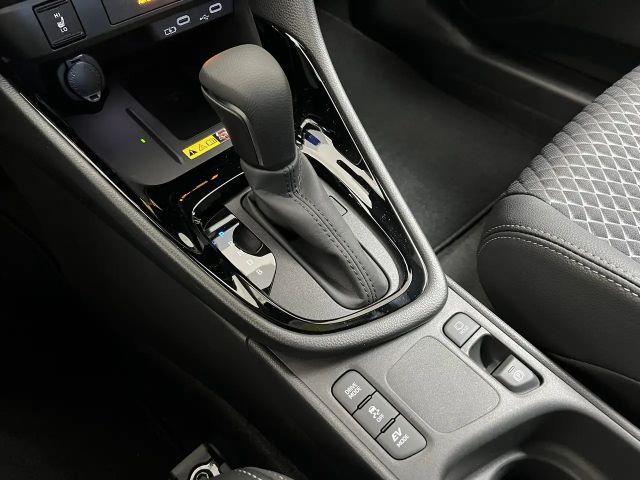 Toyota Yaris Hybride Style