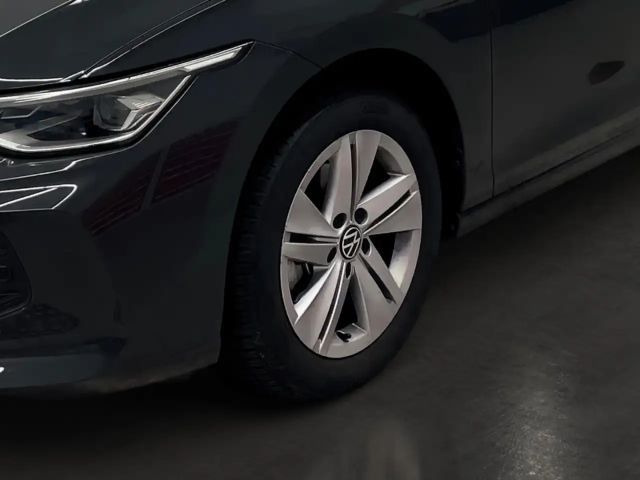 Volkswagen Golf 1.5 TSI Business Life Plus