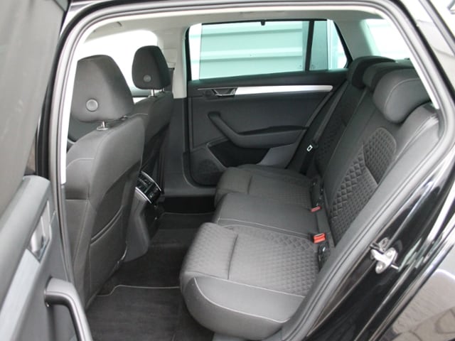 Skoda Superb 2.0 TDI Combi