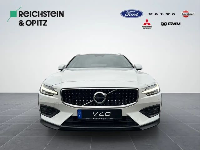 Volvo V60 Cross Country AWD Plus