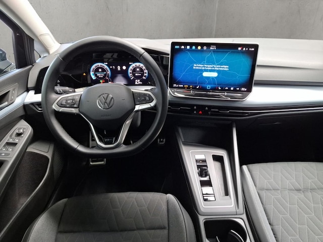 Volkswagen Golf DSG Life