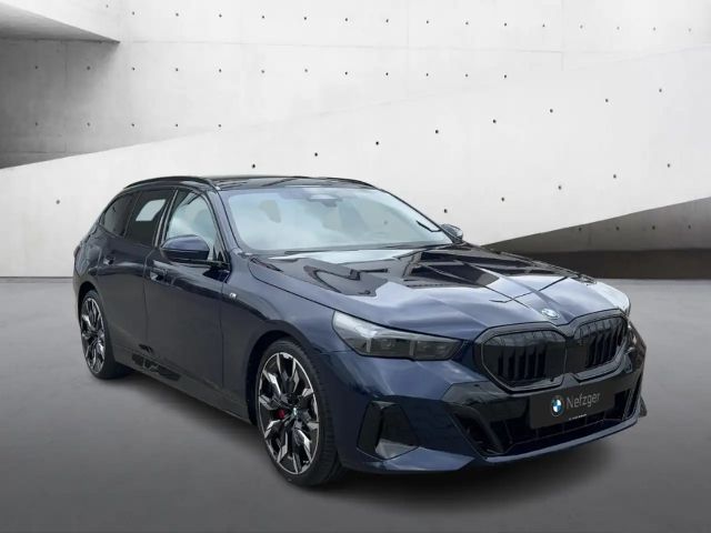 BMW 540 540d M-Sport Touring xDrive