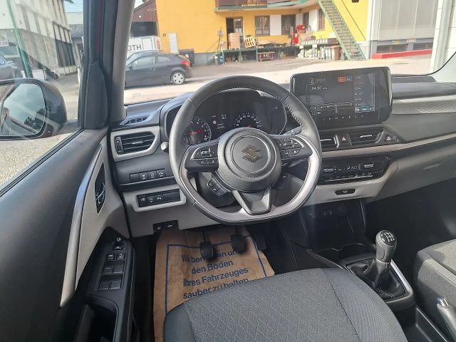 Suzuki Swift Flash Hybrid