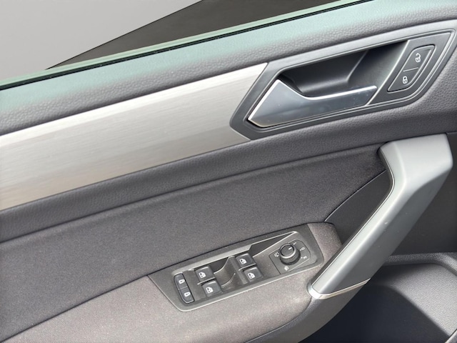 Volkswagen Touran 1.5 TSI Comfortline