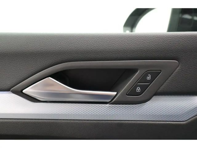 Volkswagen Golf 1.5 TSI Golf VIII