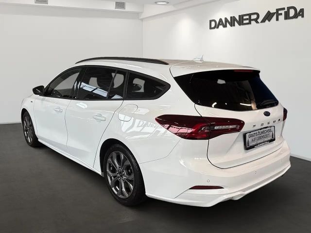 Ford Focus 125PS Benzin/Schaltgetriebe Traveller 1,0 EcoBo...