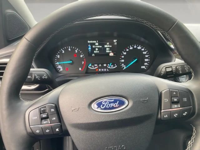 Ford Puma EcoBoost Titanium