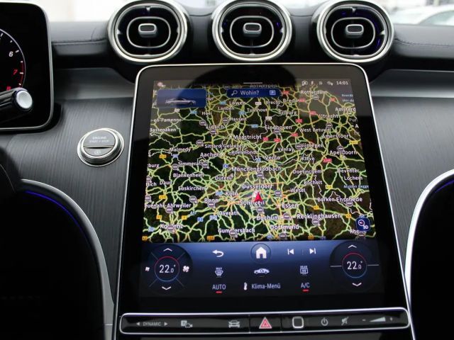 Mercedes-Benz C 200 AMG Line Sedan