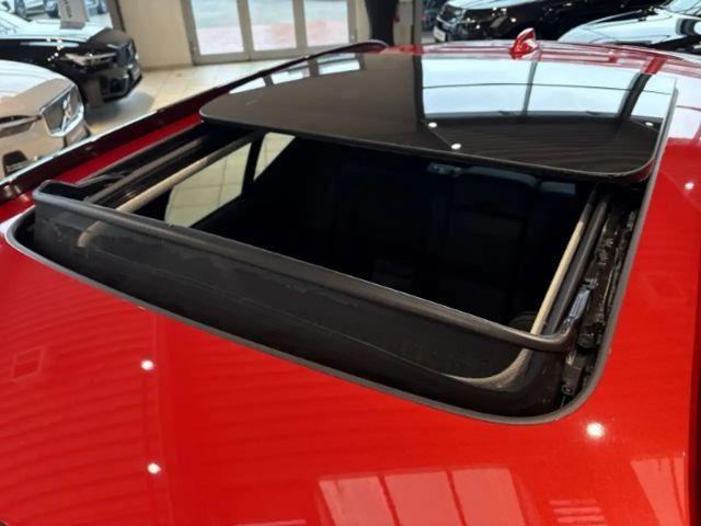 Volvo XC40 Dark Plus