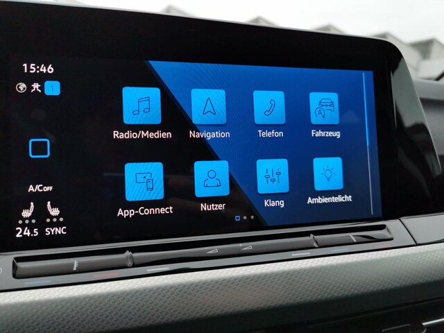 Volkswagen Golf 1.5 TSI Variant