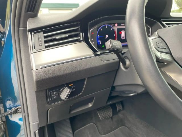 Volkswagen Passat 2.0 TDI Business DSG Variant