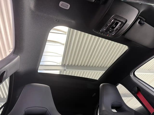 Mercedes-Benz A 35 AMG 4MATIC AMG Line