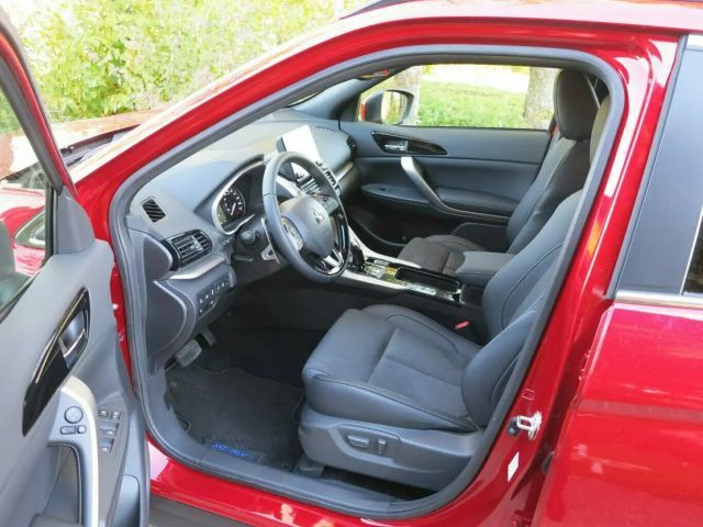 Mitsubishi Eclipse Cross Plus, mit Garantie auf 8 Jahre (Nimm8)