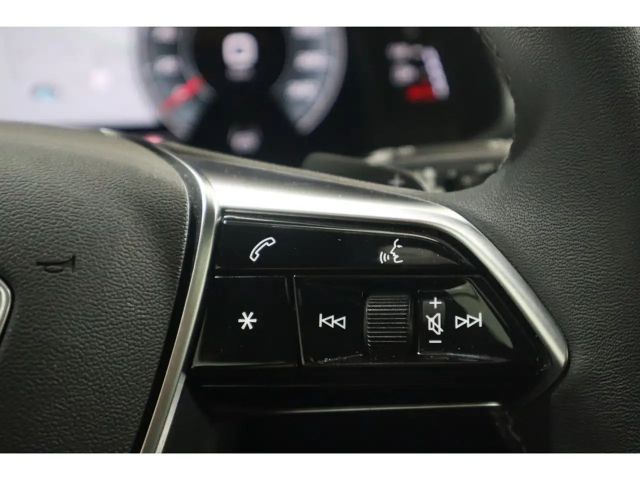 Audi A6 45 TFSI Avant Quattro S-Line