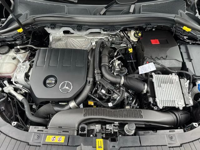 Mercedes-Benz GLA 200 PTS Cam Navi Wide LED SHZ EASY-PACK